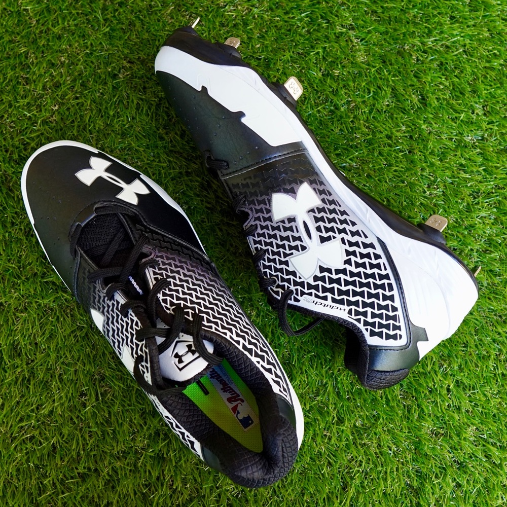 Under Armour Heater ST Men’s Metal Baseball Cleats